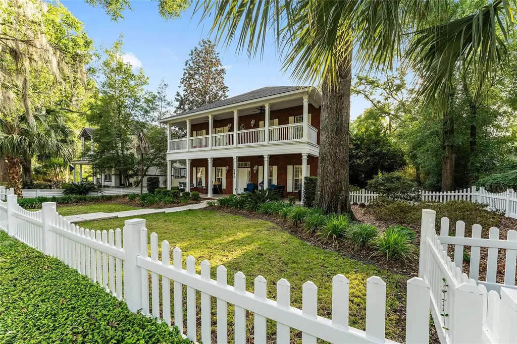 240 SW 131st Street Newberry FL 32669