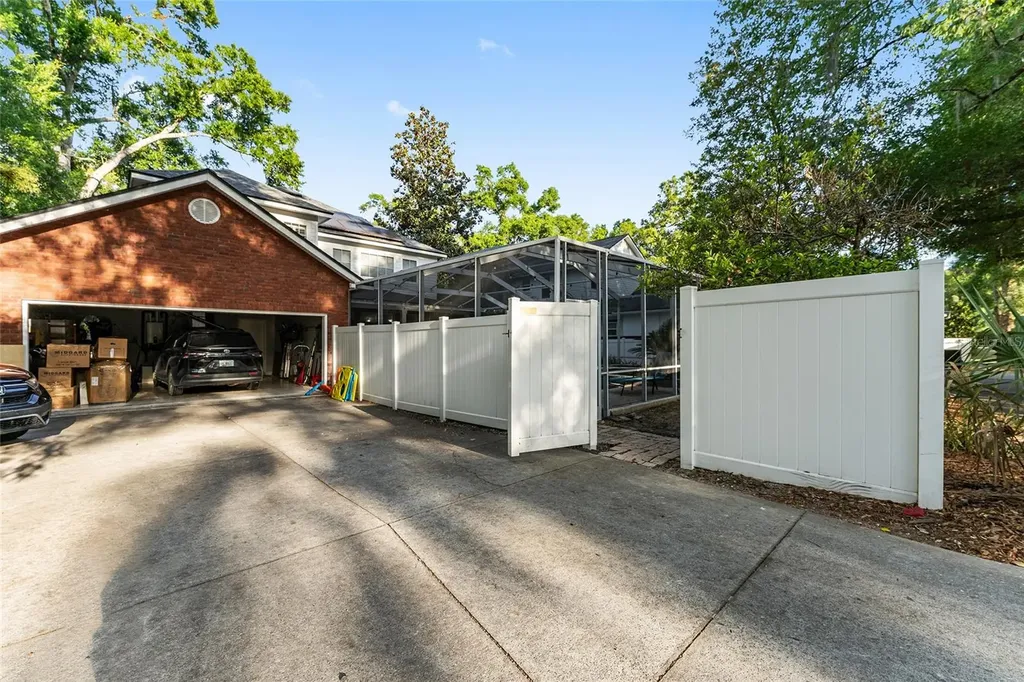 240 SW 131st Street Newberry FL 32669