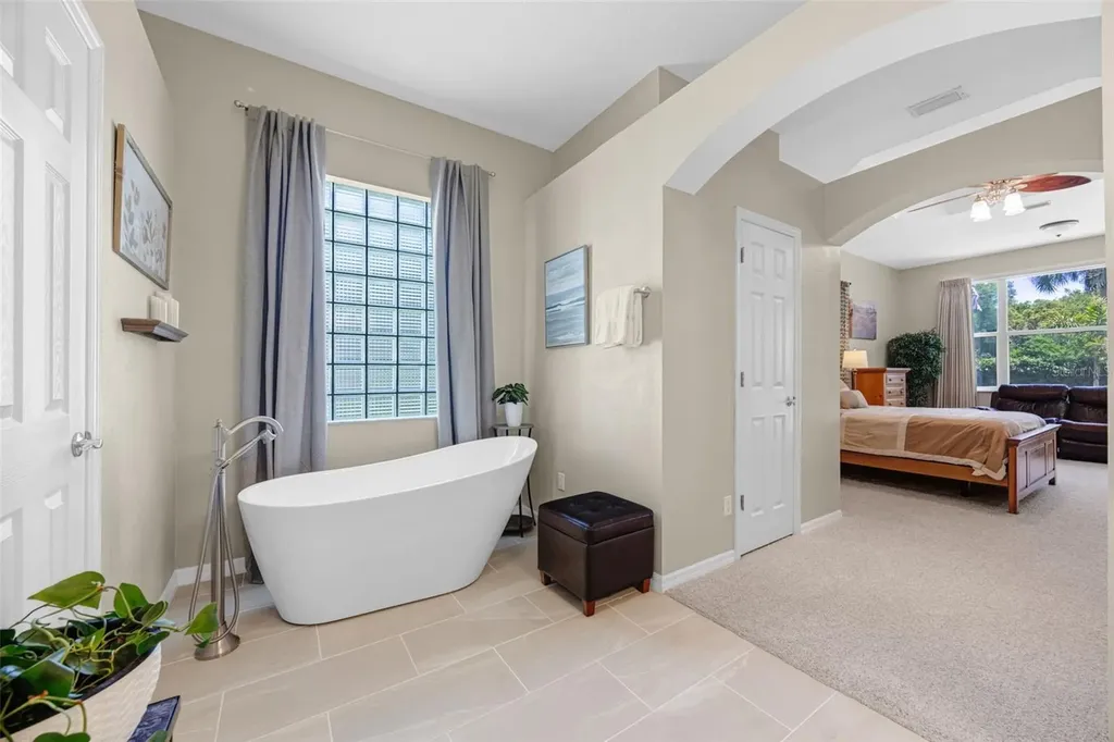 4415 Merrick Run Lane Valrico FL 33596