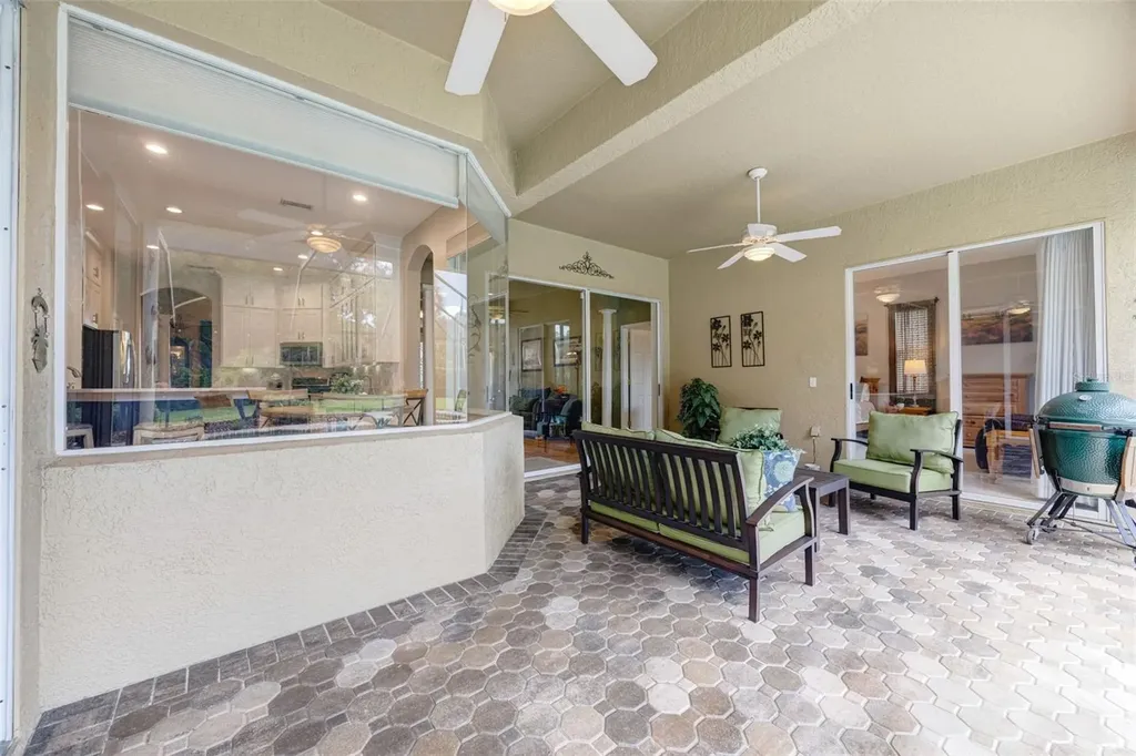 4415 Merrick Run Lane Valrico FL 33596