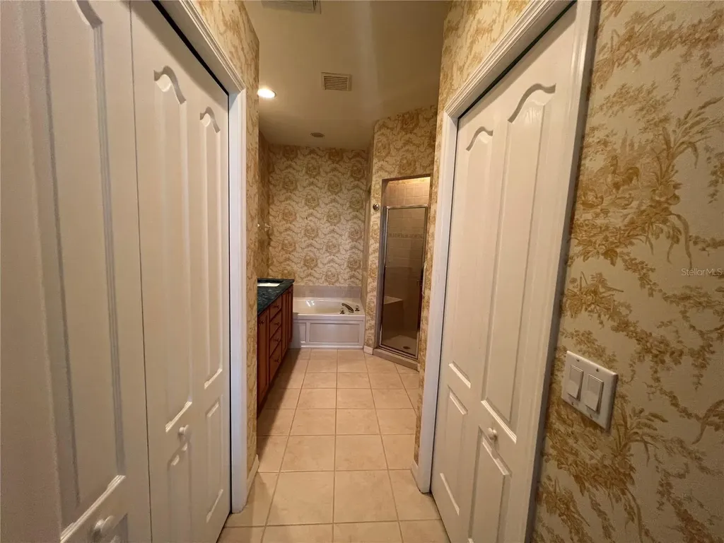 4665 Whispering Oaks Drive North Port FL 34287