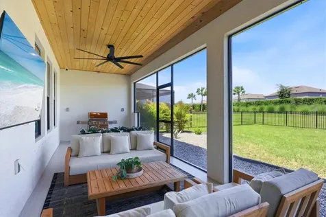 8498 Snowfall Street Sarasota FL 34241