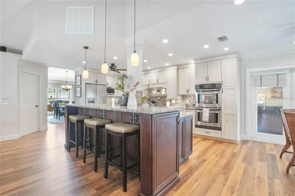 708 Hunters Run Boulevard Lakeland FL 33809