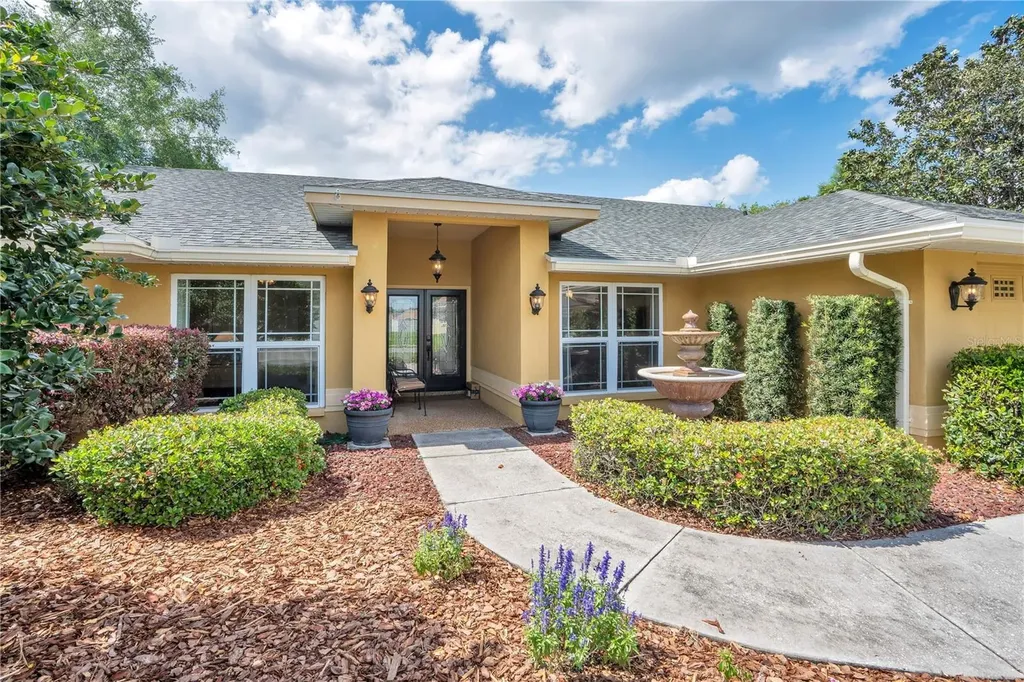 708 Hunters Run Boulevard Lakeland FL 33809