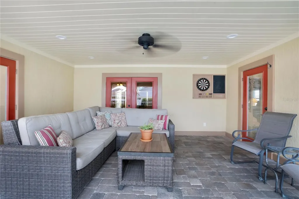 708 Hunters Run Boulevard Lakeland FL 33809