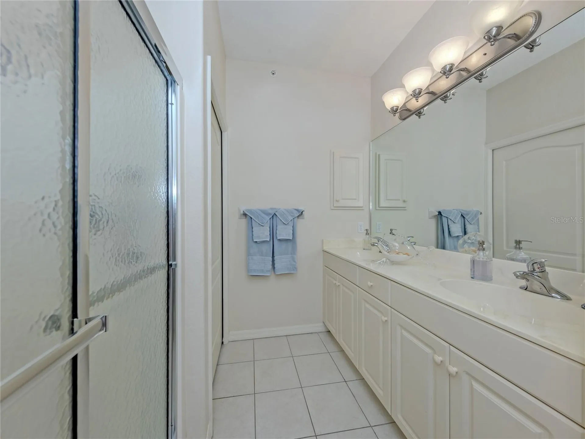 121 N Auburn Road Venice FL 34292