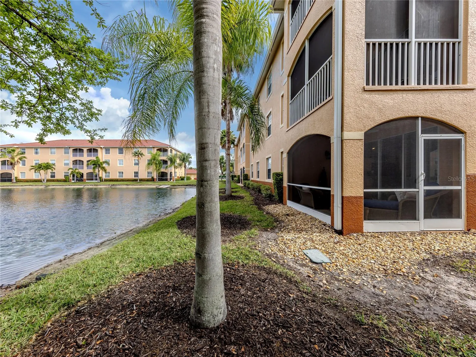 121 N Auburn Road Venice FL 34292