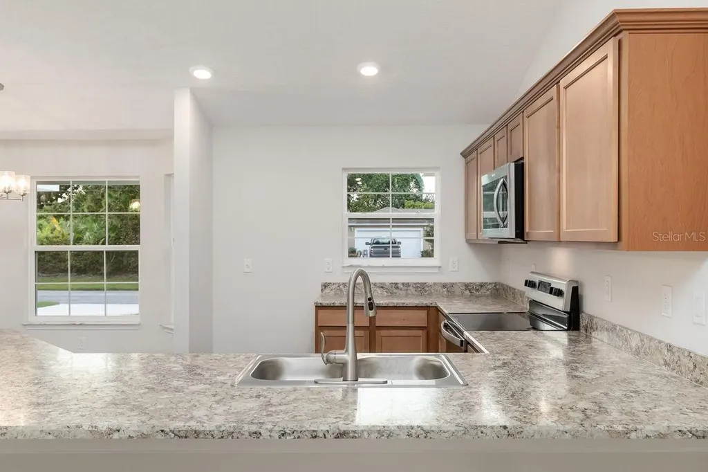 53 Sleepy Hollow Trail Palm Coast FL 32164