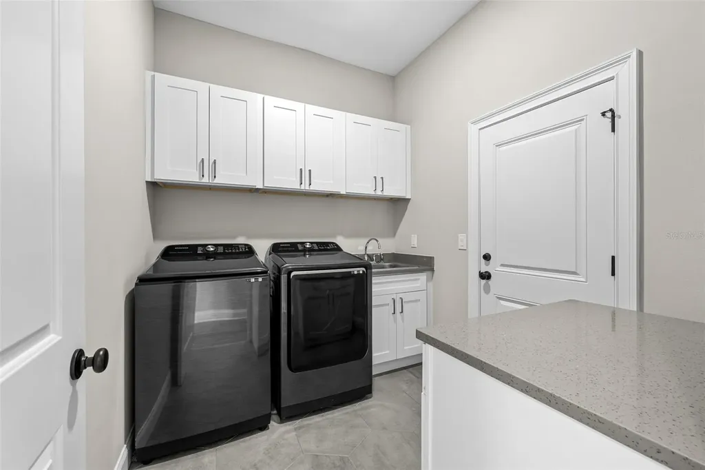 3601 W Rogers Avenue Tampa FL 33611