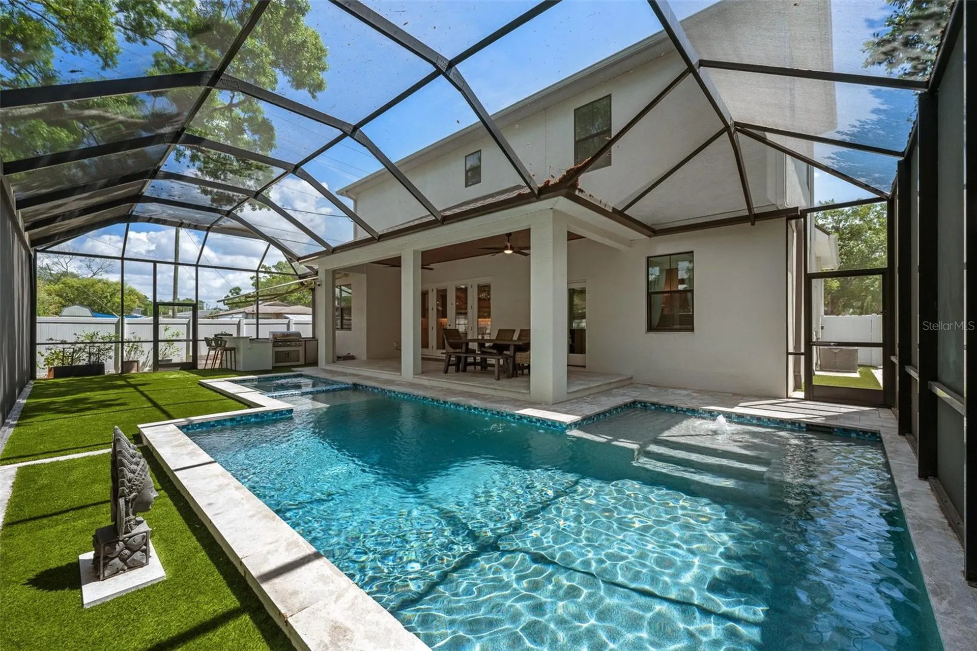 3601 W Rogers Avenue Tampa FL 33611
