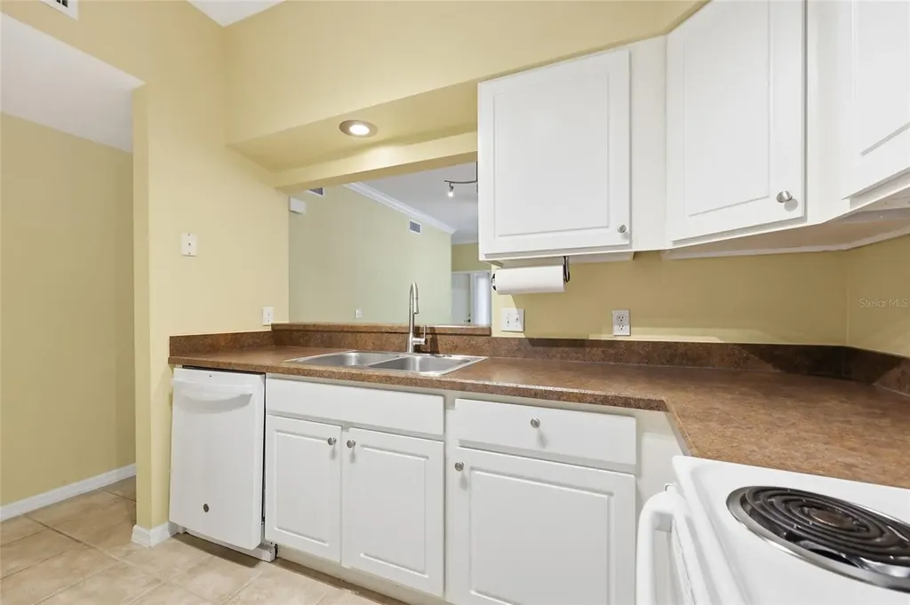 9172 SW 52nd Road Gainesville FL 32608