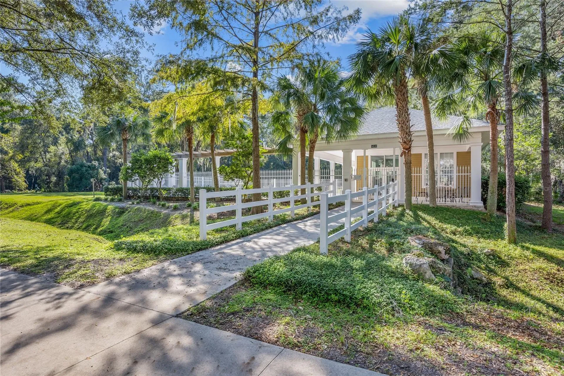 9172 SW 52nd Road Gainesville FL 32608