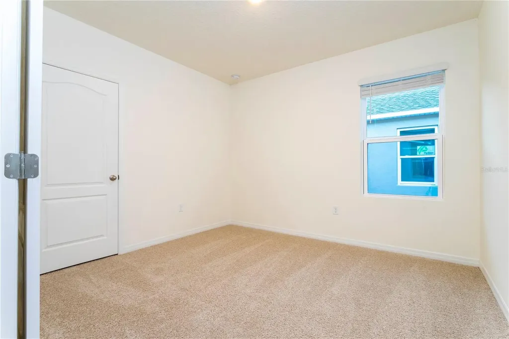 1779 Post Oak Drive Davenport FL 33837