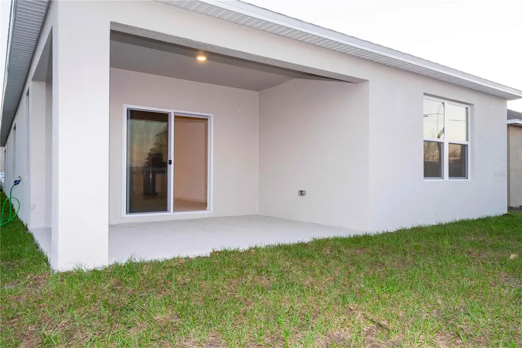 1779 Post Oak Drive Davenport FL 33837