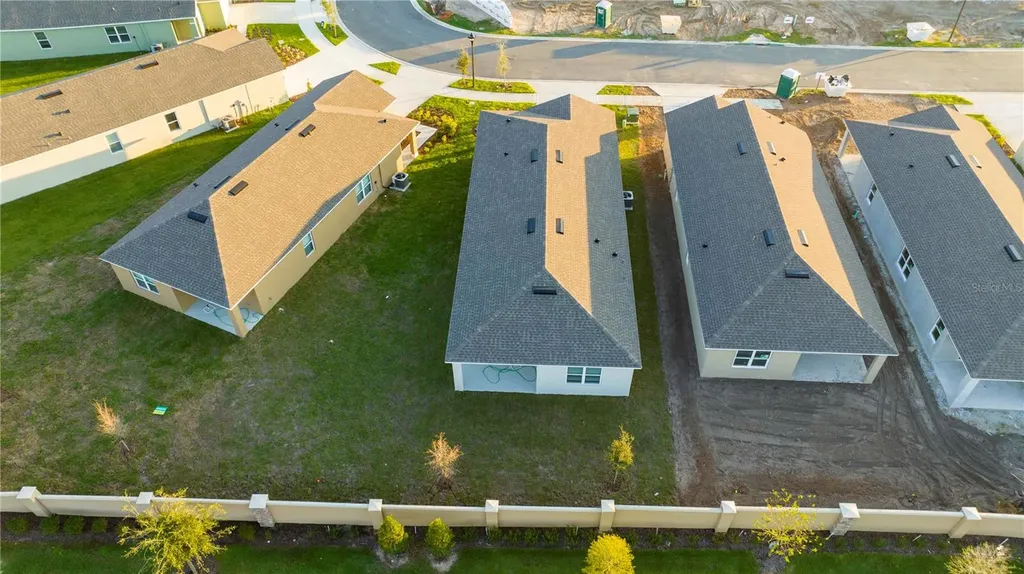 1779 Post Oak Drive Davenport FL 33837