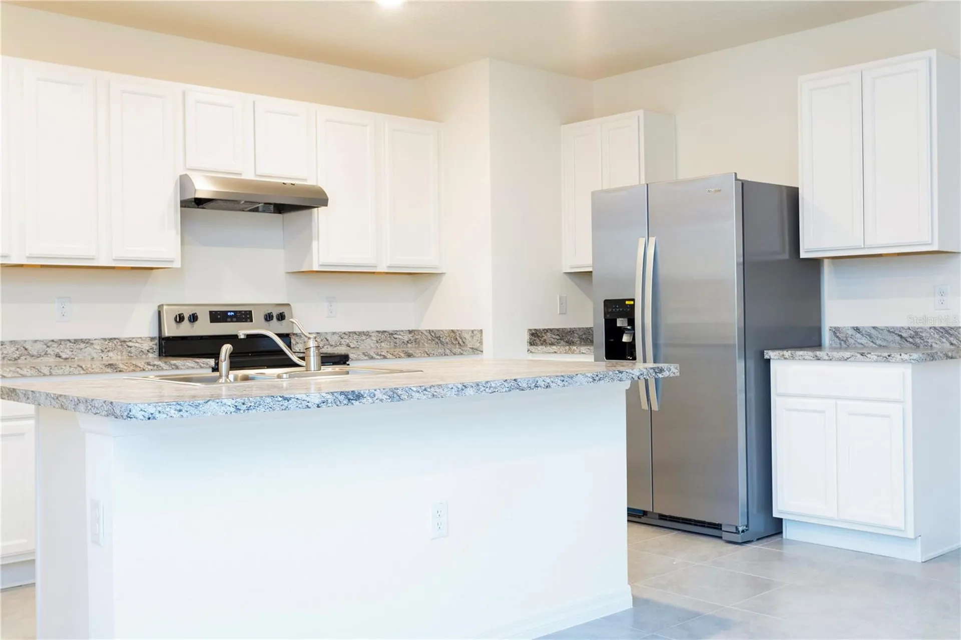 1779 Post Oak Drive Davenport FL 33837