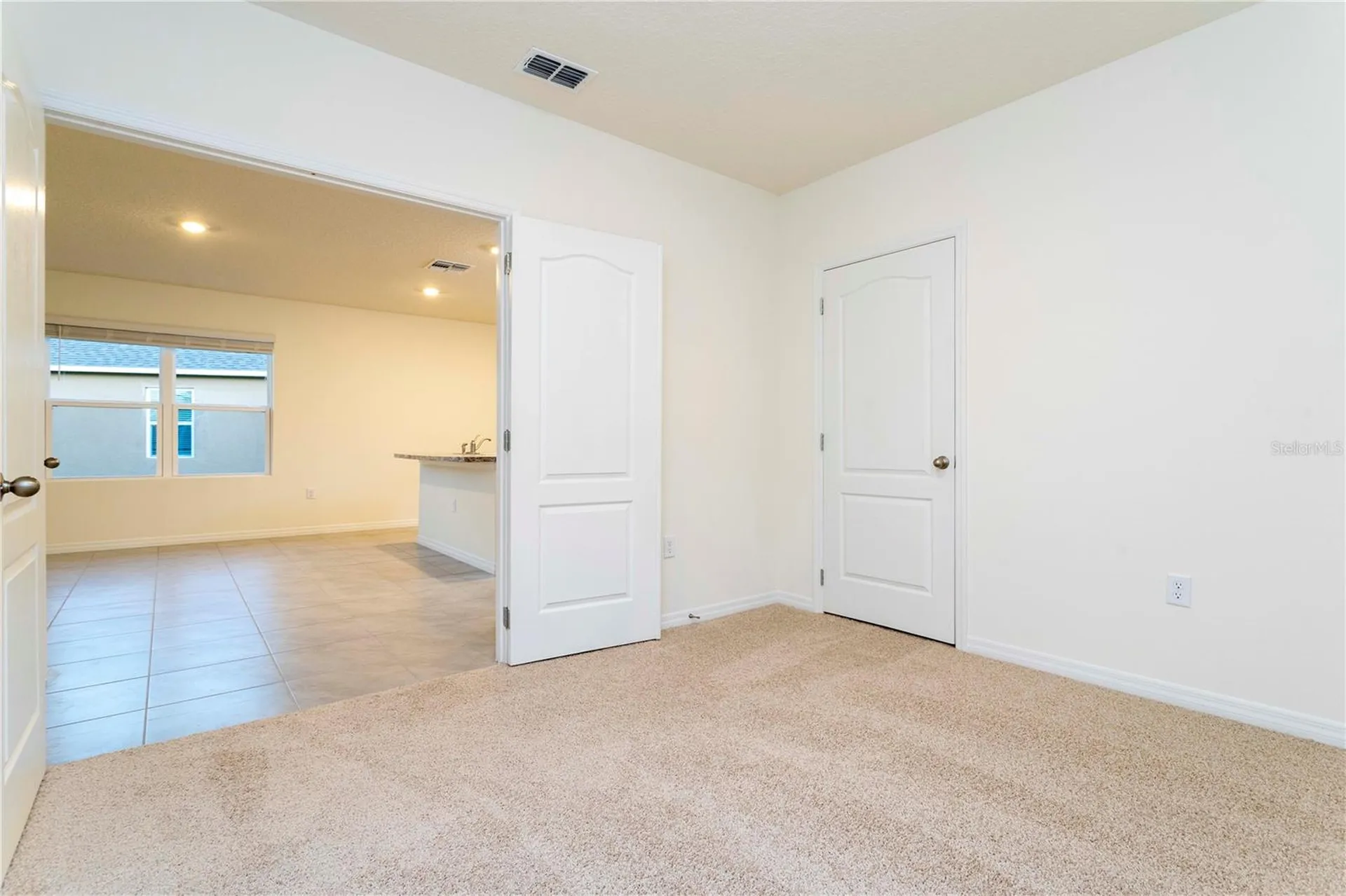 1779 Post Oak Drive Davenport FL 33837