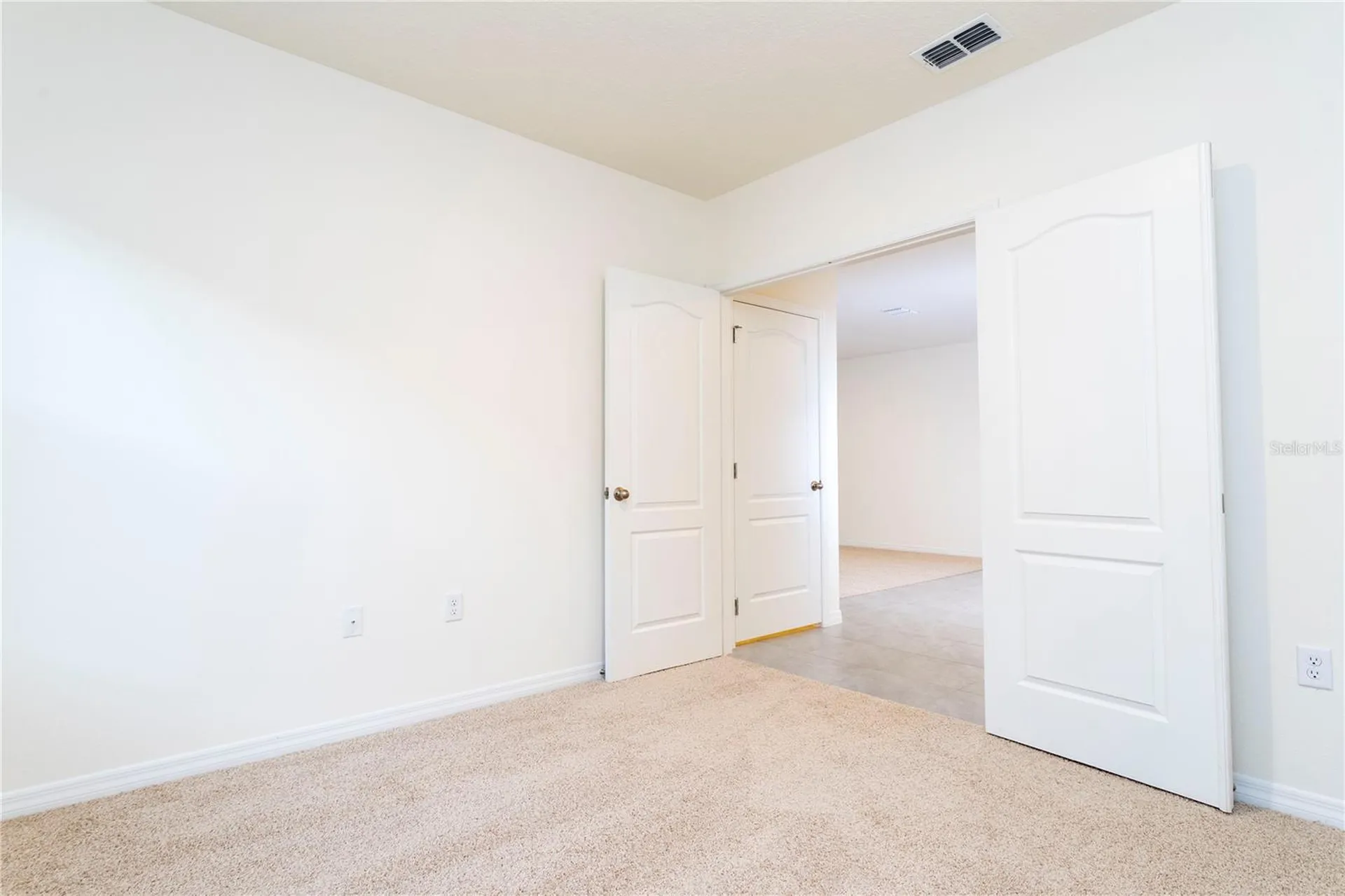 1779 Post Oak Drive Davenport FL 33837