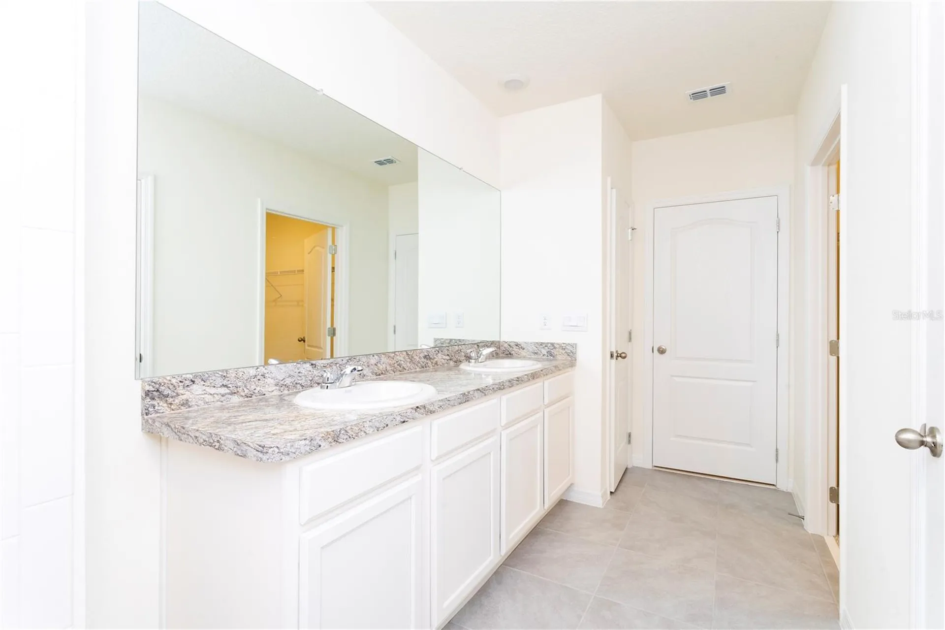 1779 Post Oak Drive Davenport FL 33837