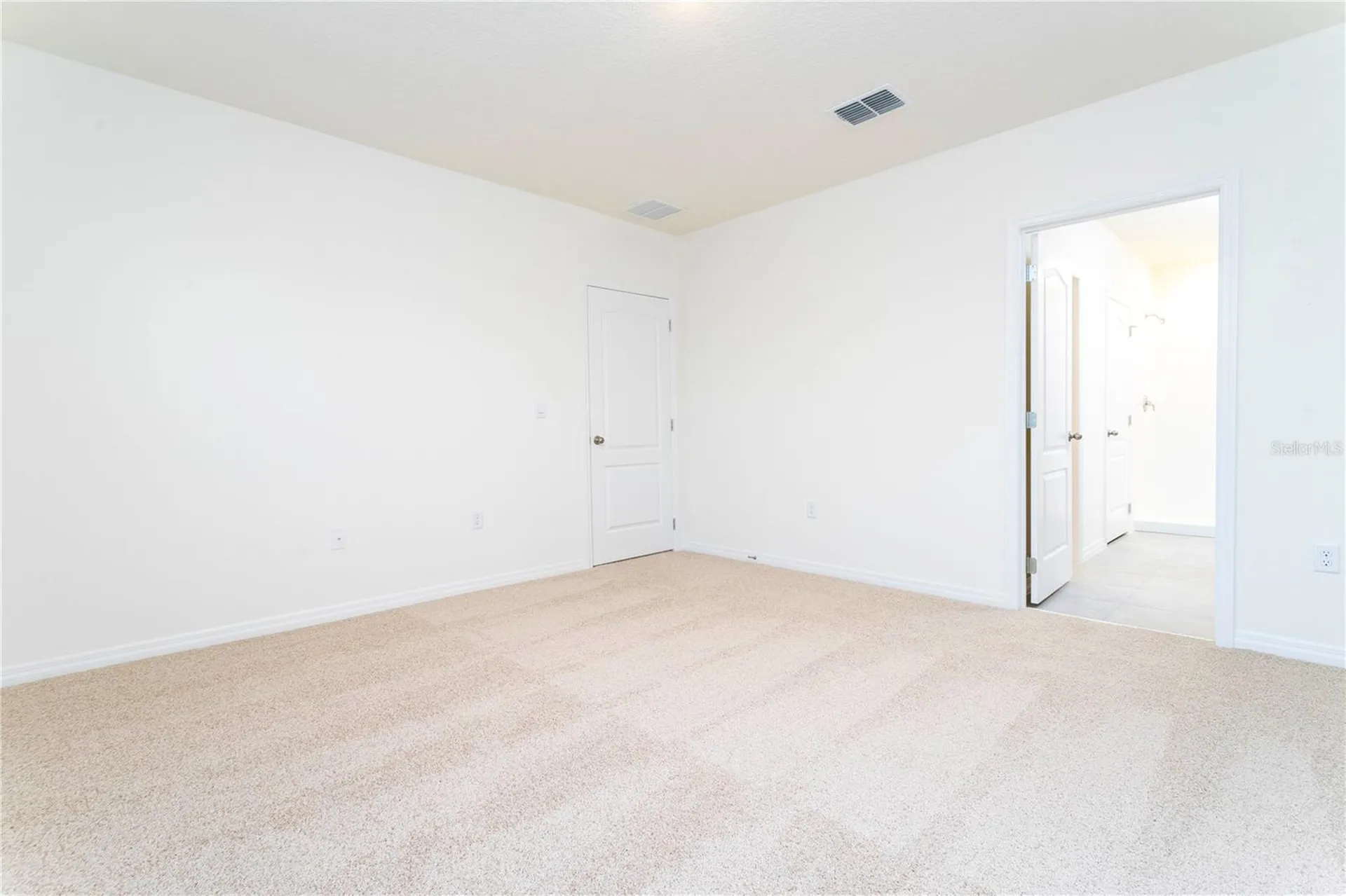 1779 Post Oak Drive Davenport FL 33837