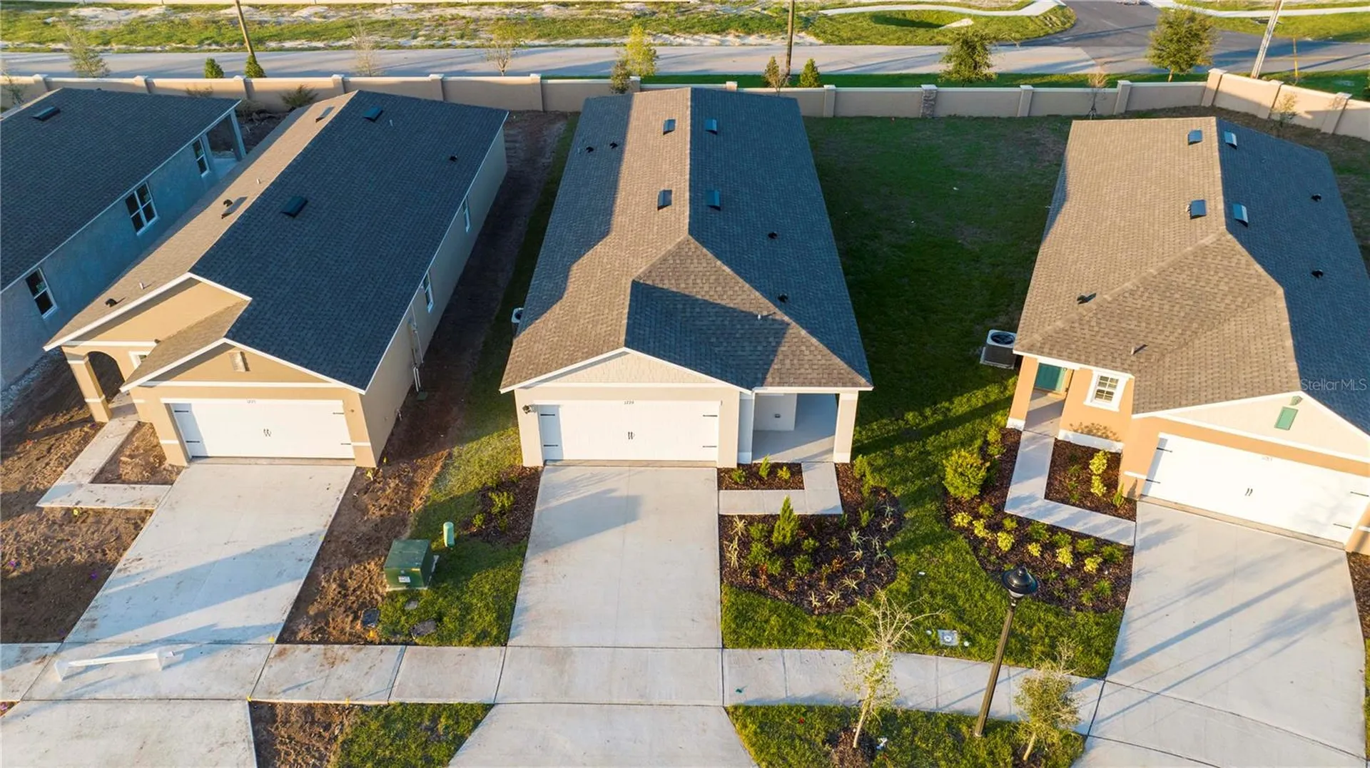 1779 Post Oak Drive Davenport FL 33837