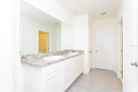 1779 Post Oak Drive Davenport FL 33837