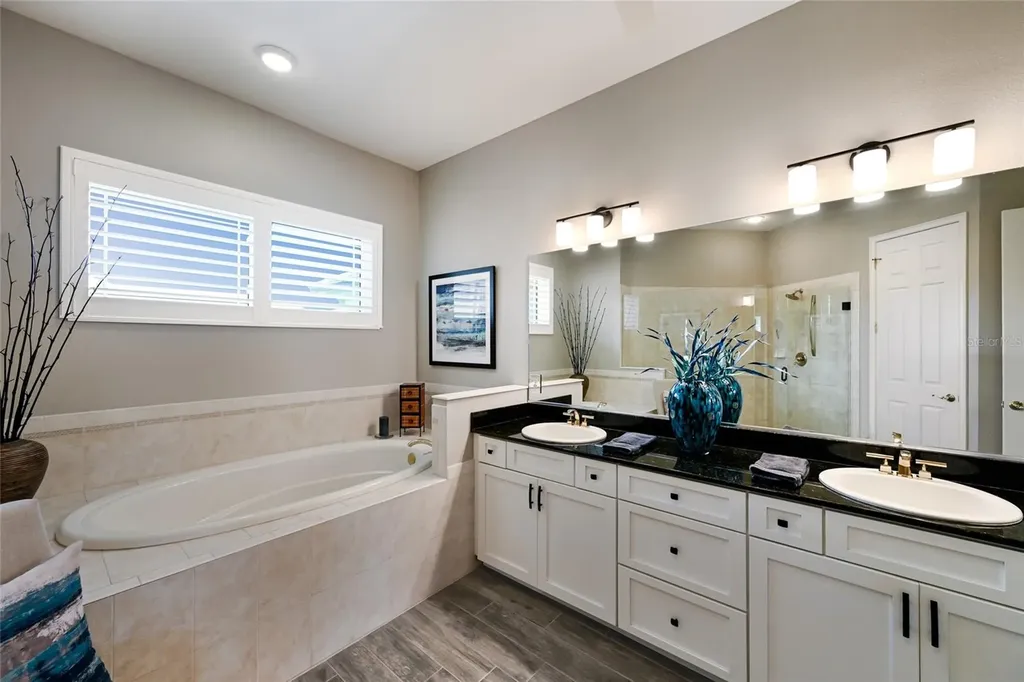 6523 Moorings Point Circle Lakewood Ranch FL 34202