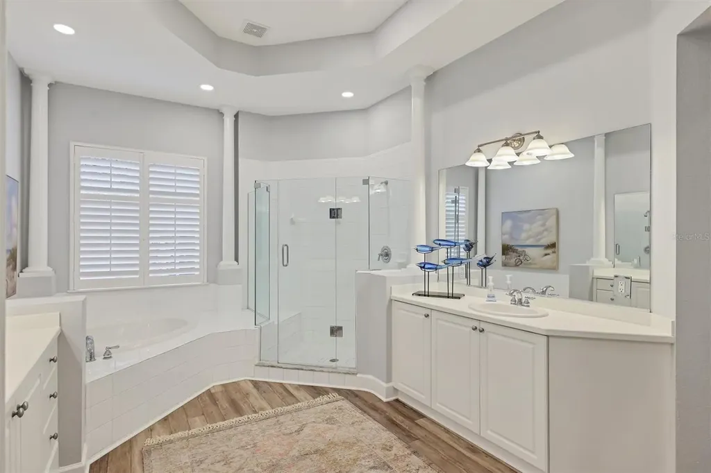 5445 46th Court W Bradenton FL 34210