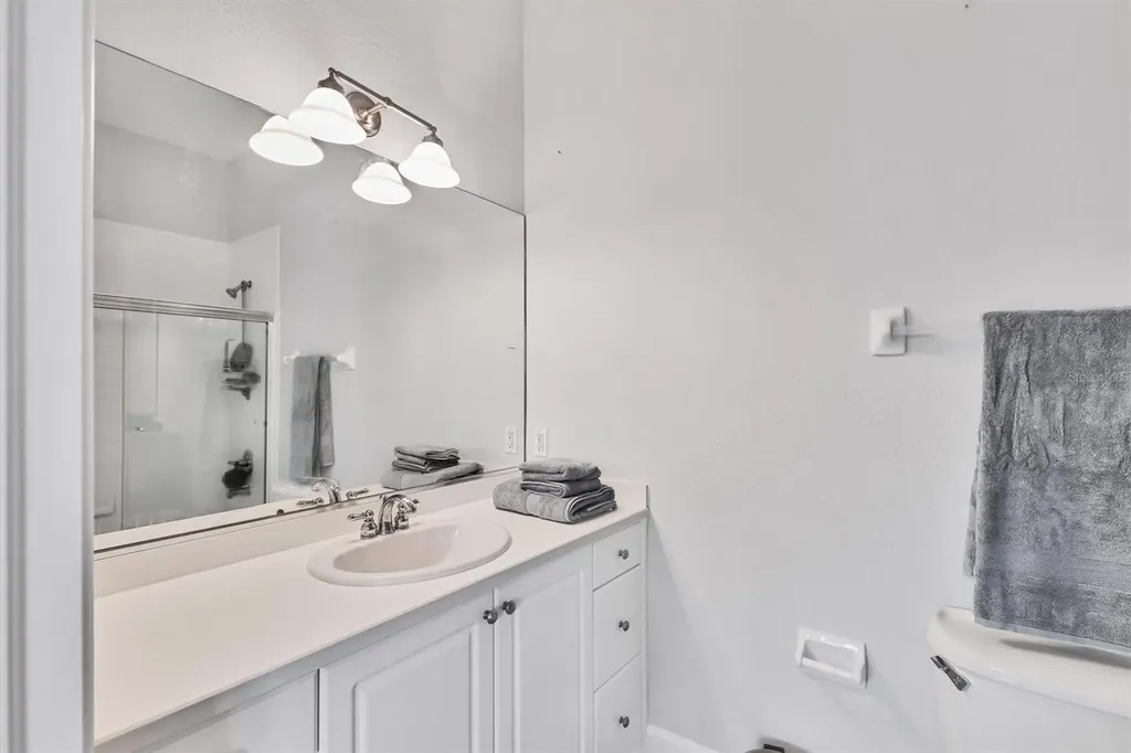 5445 46th Court W Bradenton FL 34210