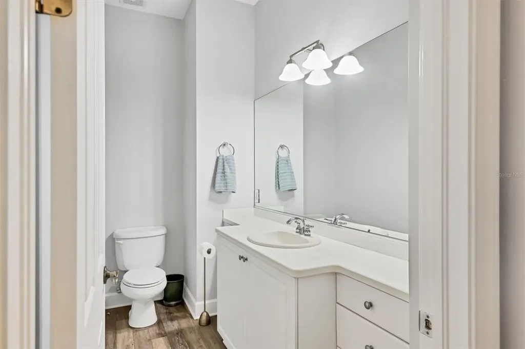 5445 46th Court W Bradenton FL 34210