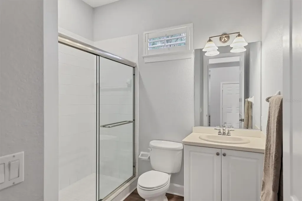 5445 46th Court W Bradenton FL 34210