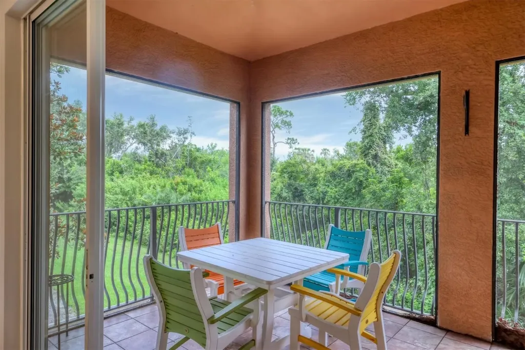 5445 46th Court W Bradenton FL 34210