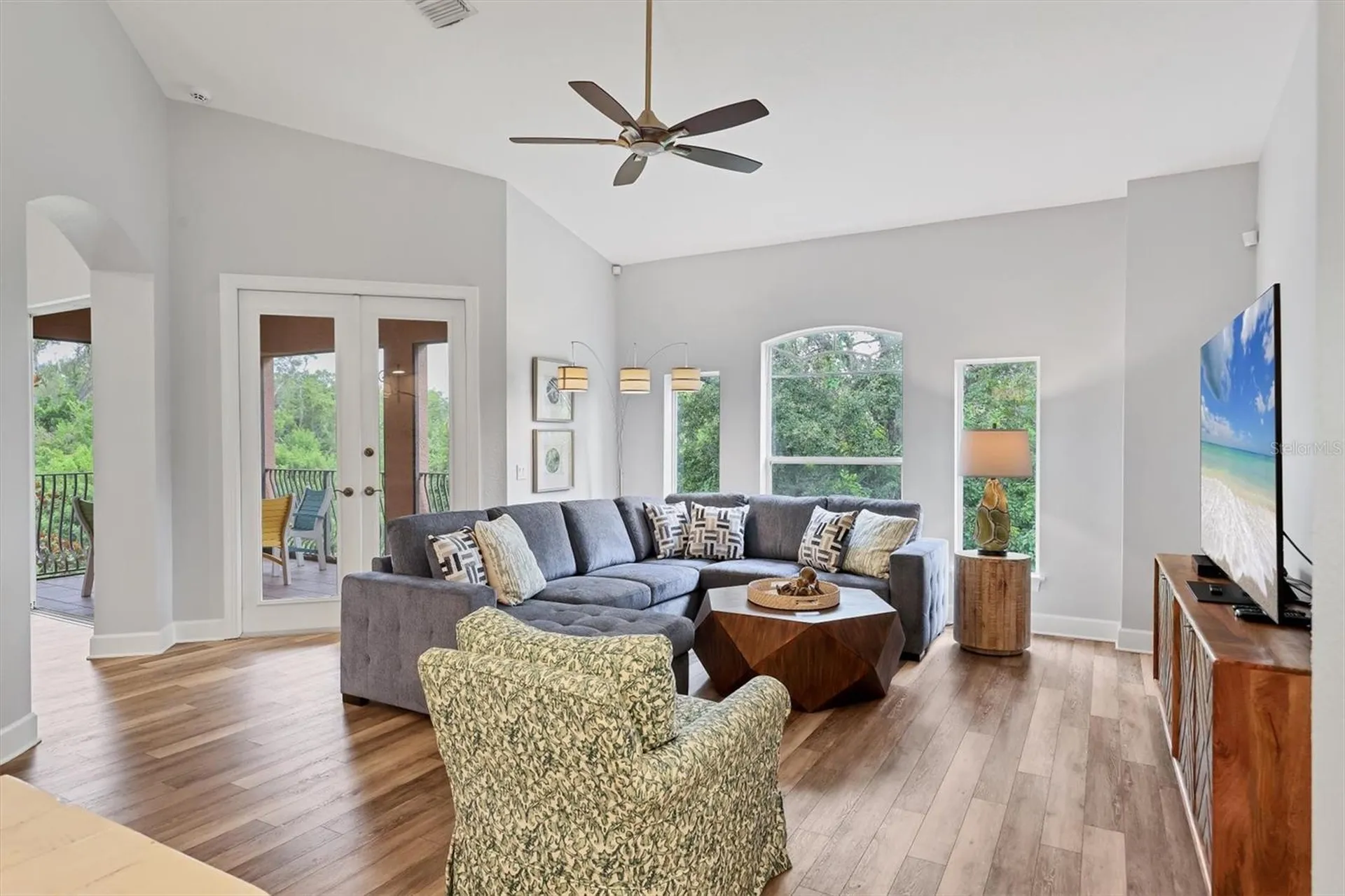 5445 46th Court W Bradenton FL 34210