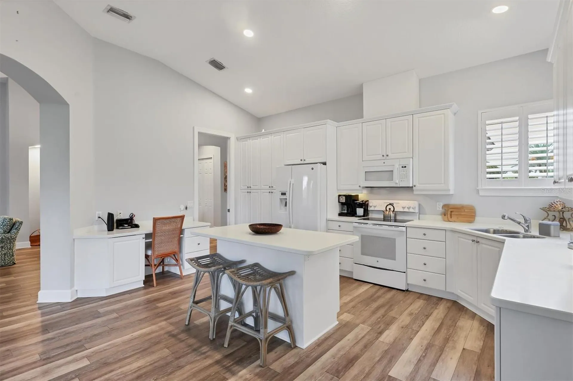 5445 46th Court W Bradenton FL 34210