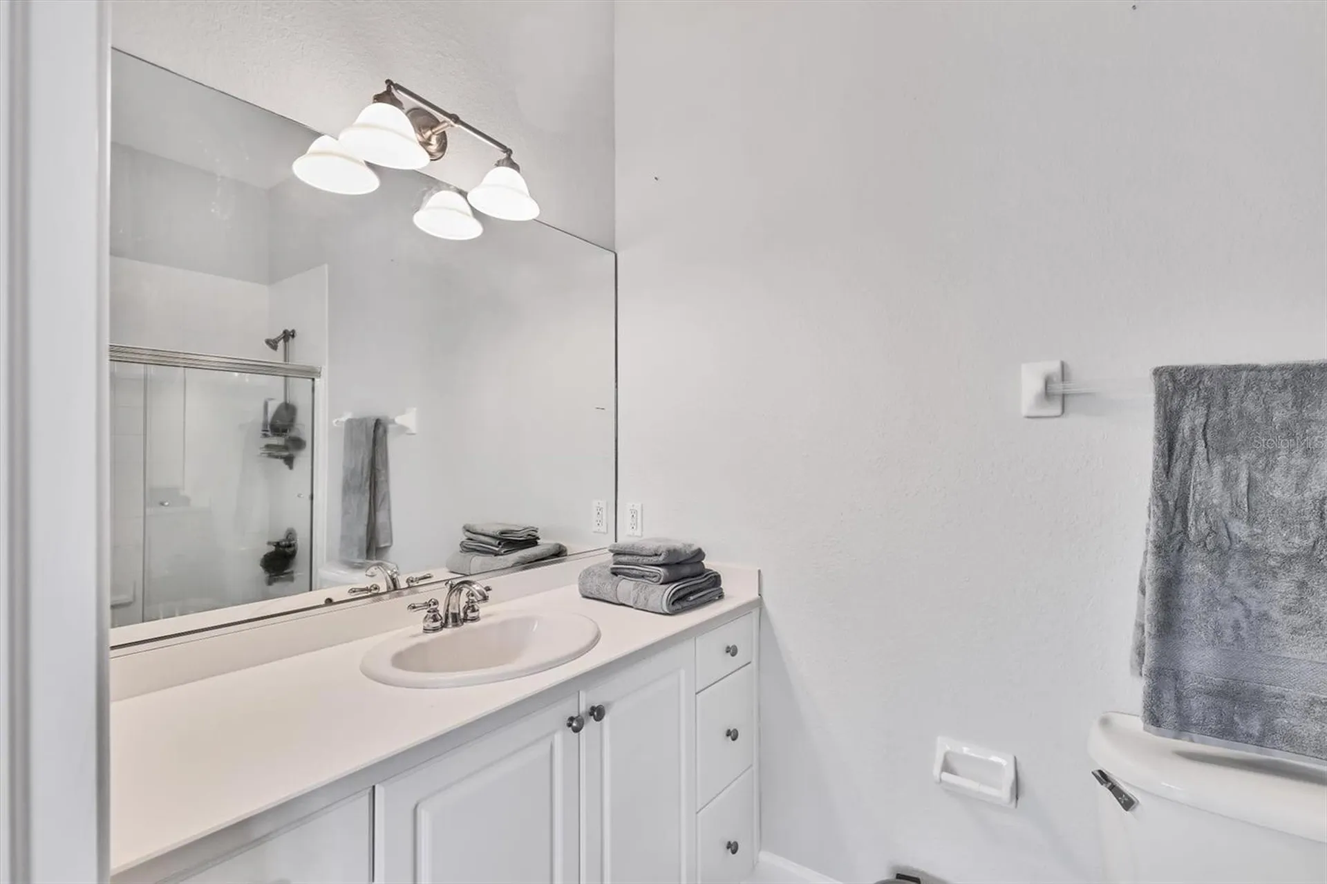 5445 46th Court W Bradenton FL 34210