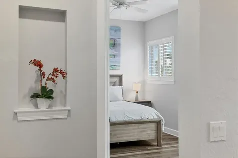 5445 46th Court W Bradenton FL 34210