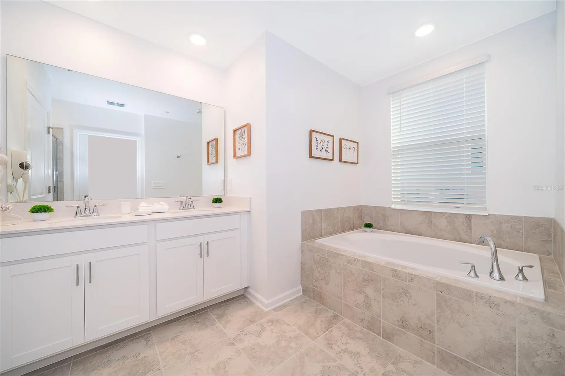 8863 Cabot Cliffs Drive Davenport FL 33896