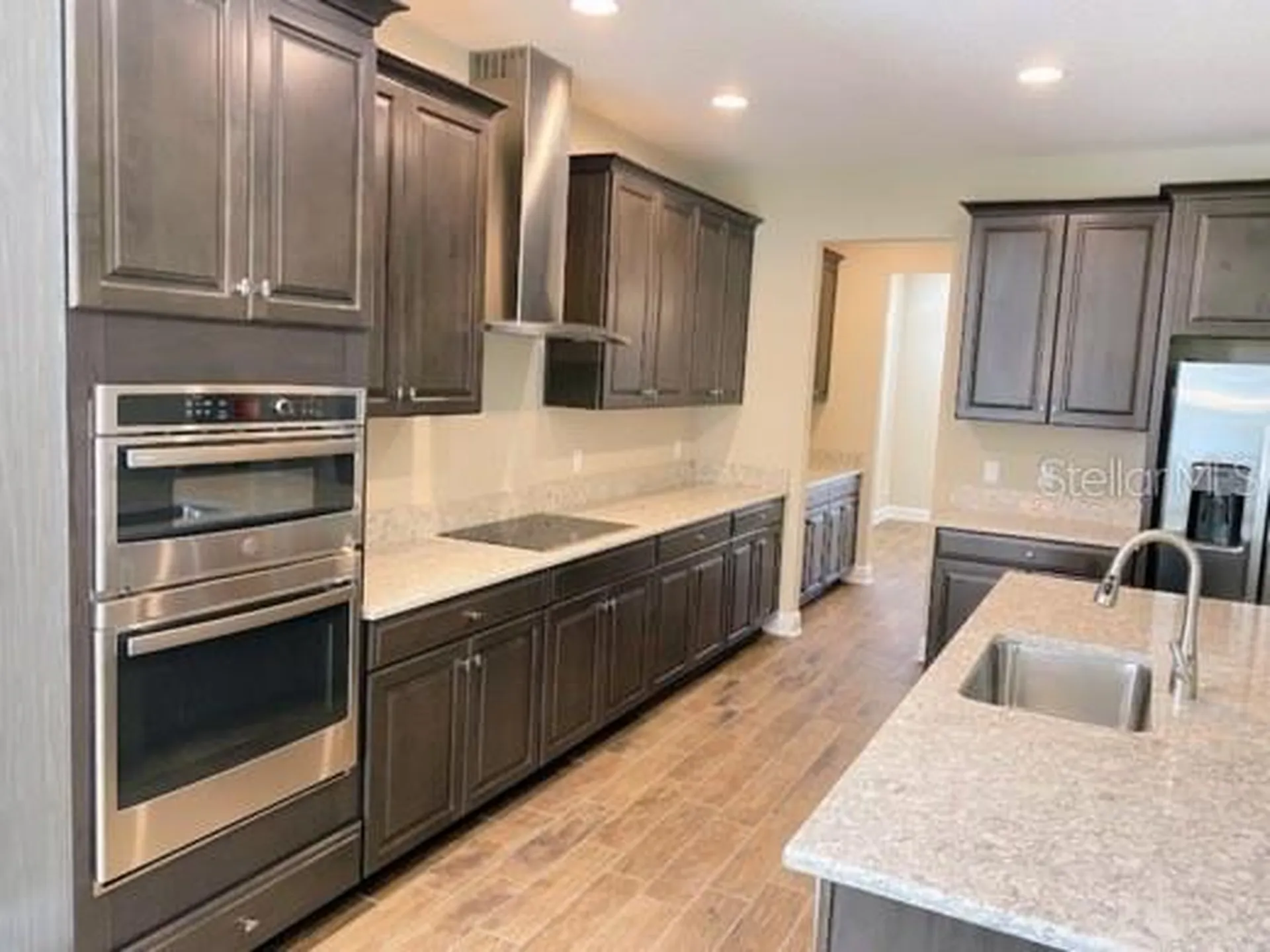 16142 Monterey Greens Circle Tampa FL 33647