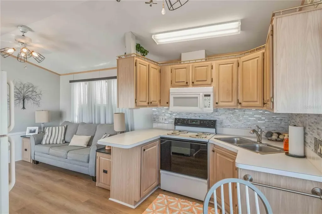 1475 Flamingo Drive Englewood FL 34224