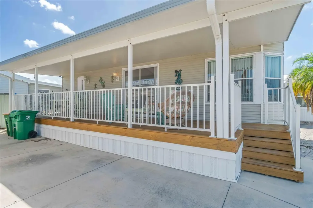 1475 Flamingo Drive Englewood FL 34224