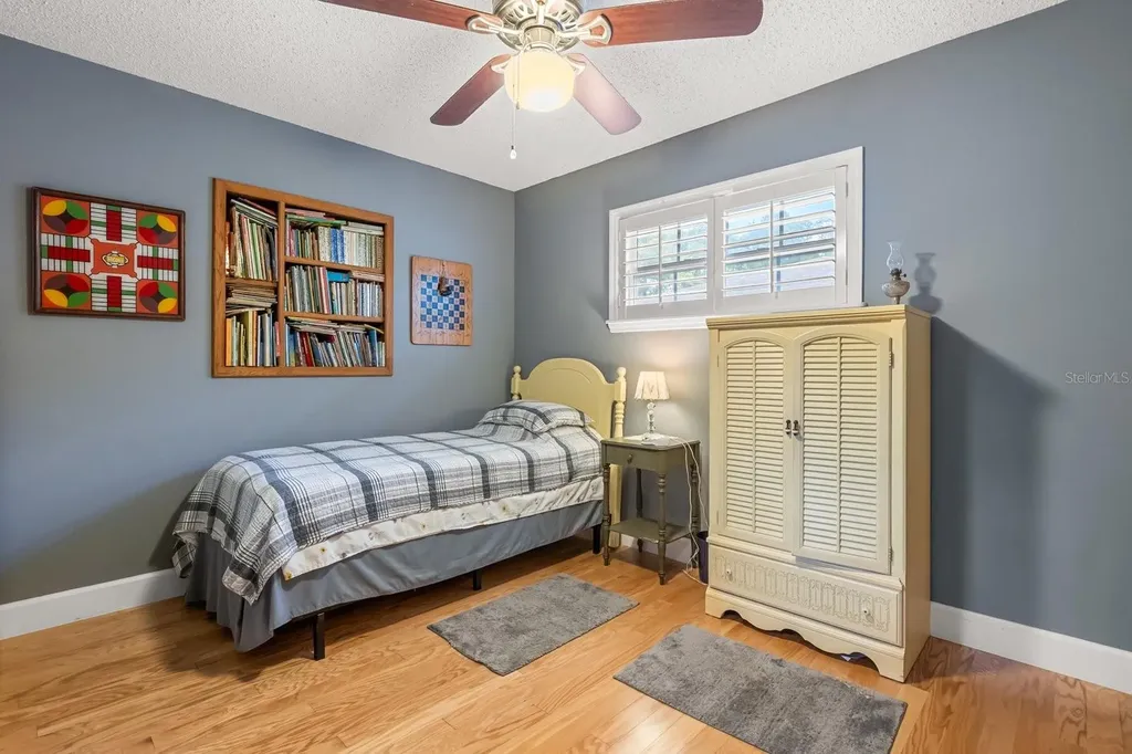 4925 Hoperita Street Orlando FL 32812