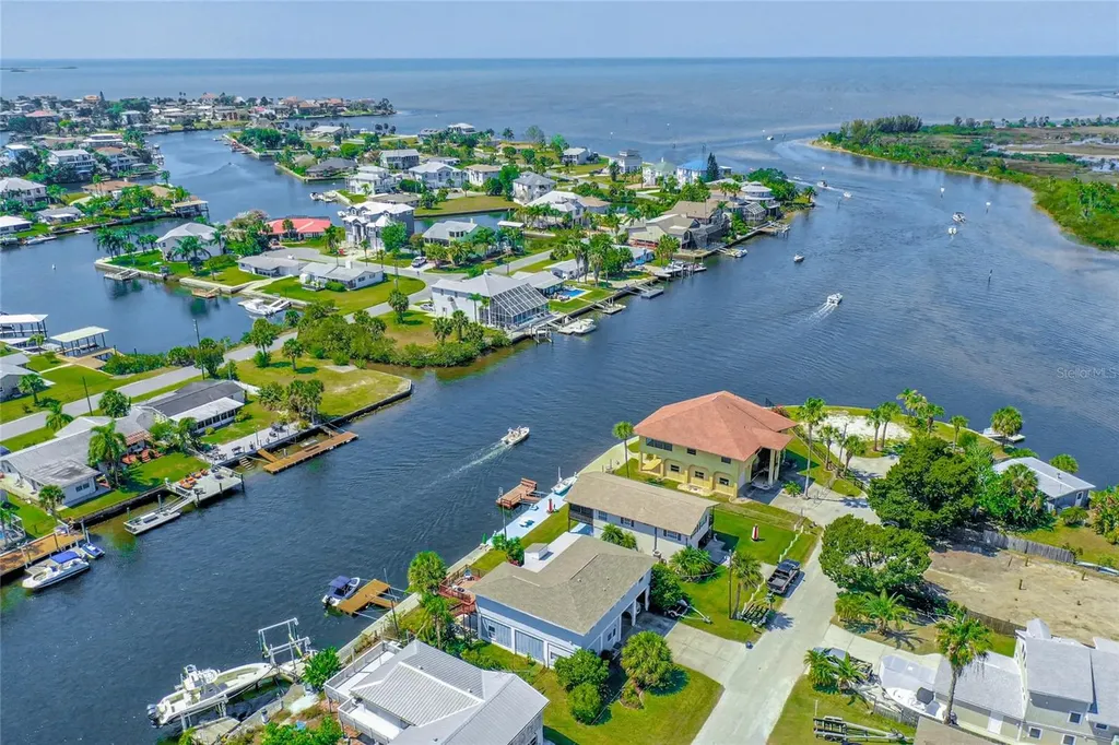 3272 Minnow Creek Drive Hernando Beach FL 34607