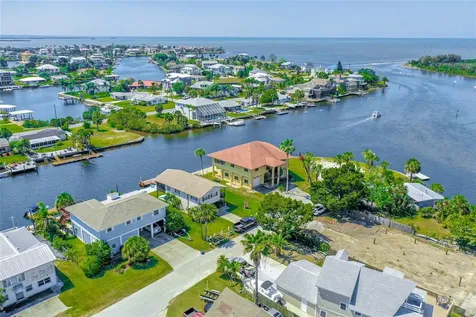 3272 Minnow Creek Drive Hernando Beach FL 34607