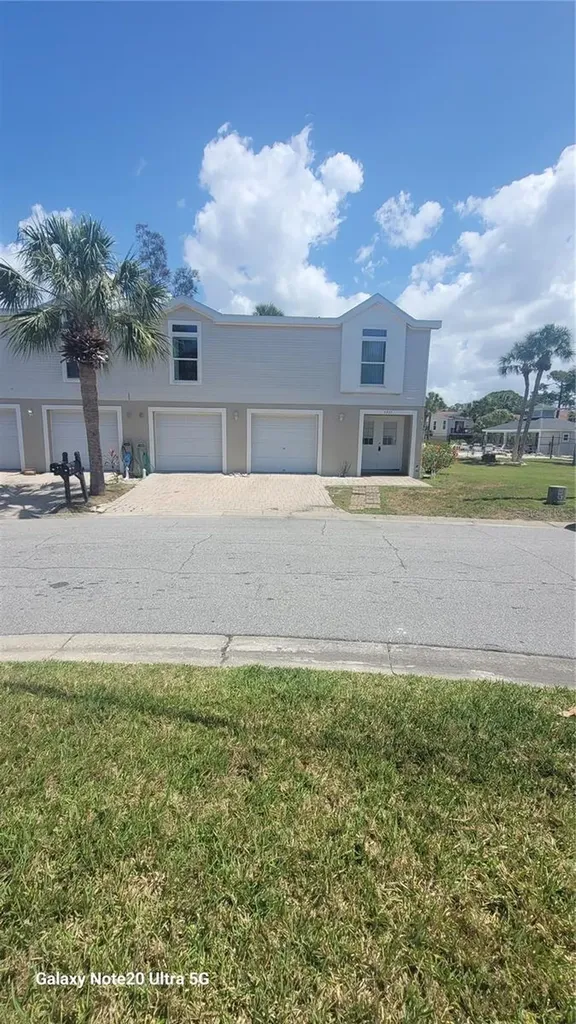 4927 Marina Palms Drive Port Richey FL 34668