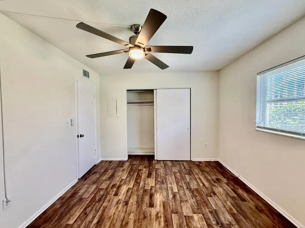 3460 32nd Avenue N St Petersburg FL 33713