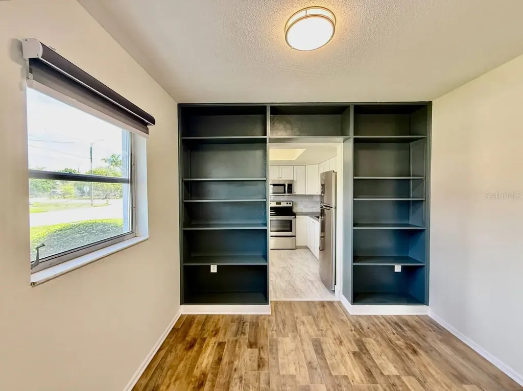 3460 32nd Avenue N St Petersburg FL 33713