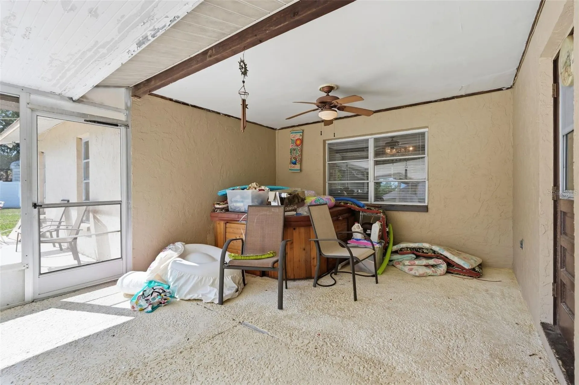 636 Tessier Court Tarpon Springs FL 34689