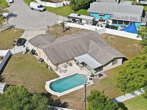 636 Tessier Court Tarpon Springs FL 34689