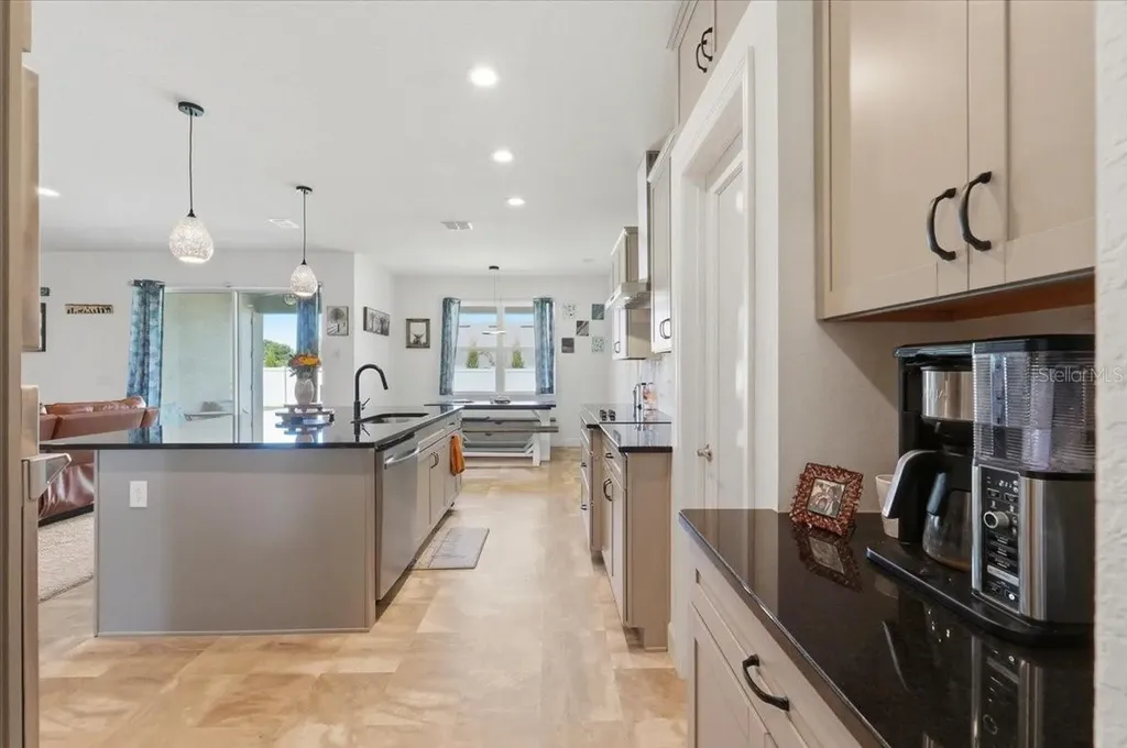 312 Denna Lane Auburndale FL 33823