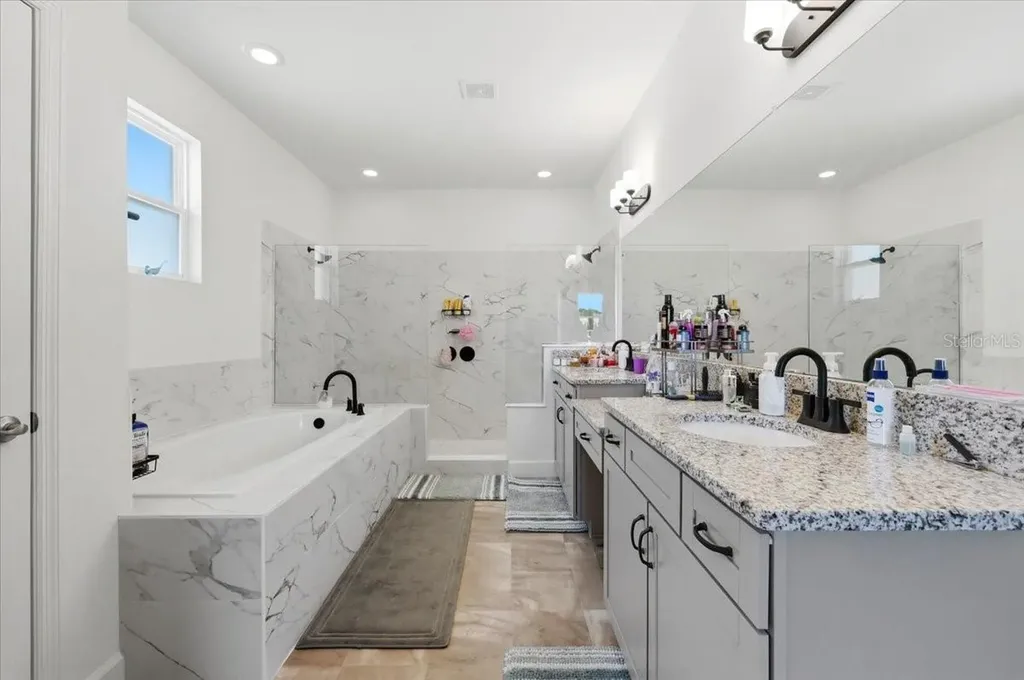 312 Denna Lane Auburndale FL 33823